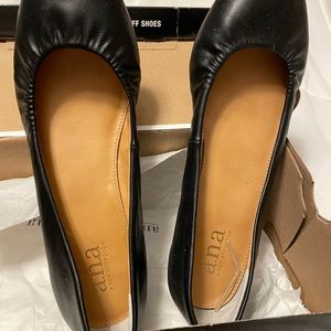 Ana ballerina flats never worn size 7